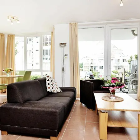 4 Person Holiday In Gro Enbrode *
